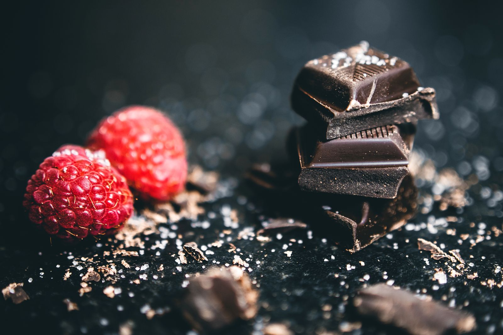 Chocolates e confeitos apresentados para distribuição